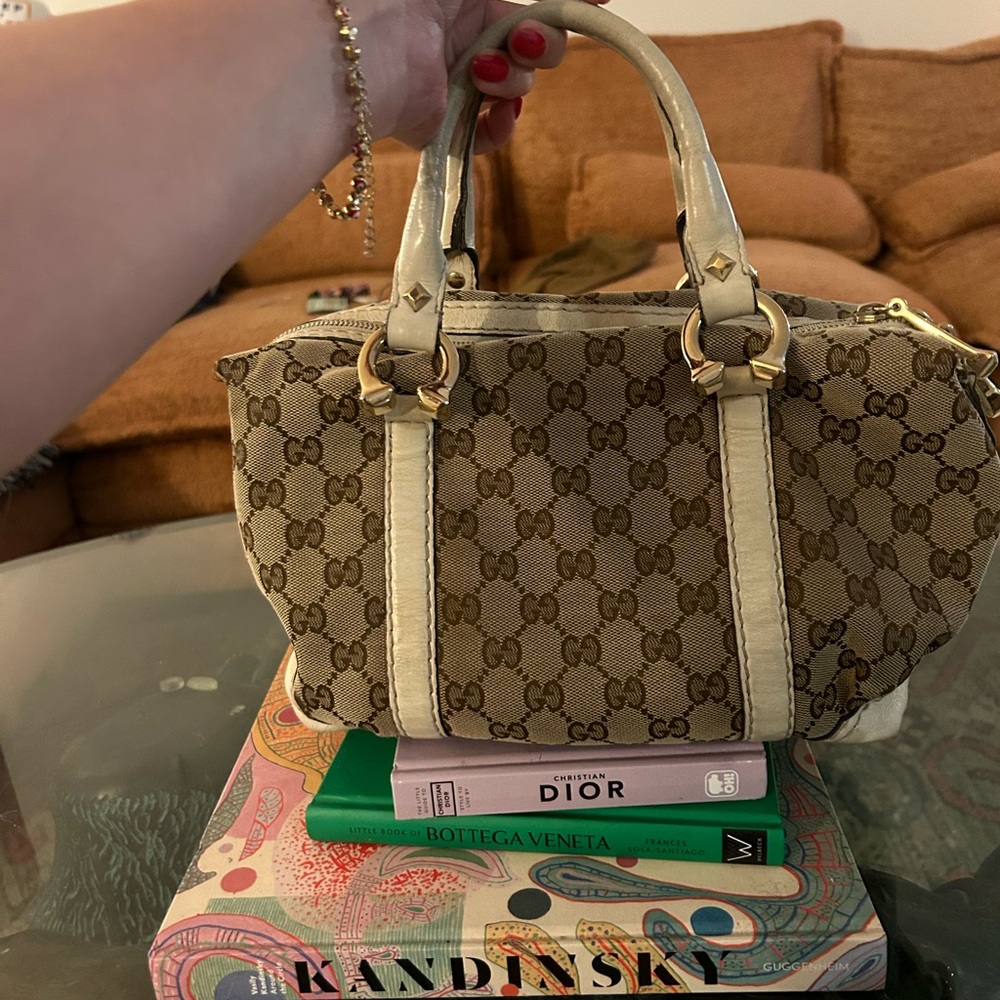 Gucci Beige and Cream Women's Bag